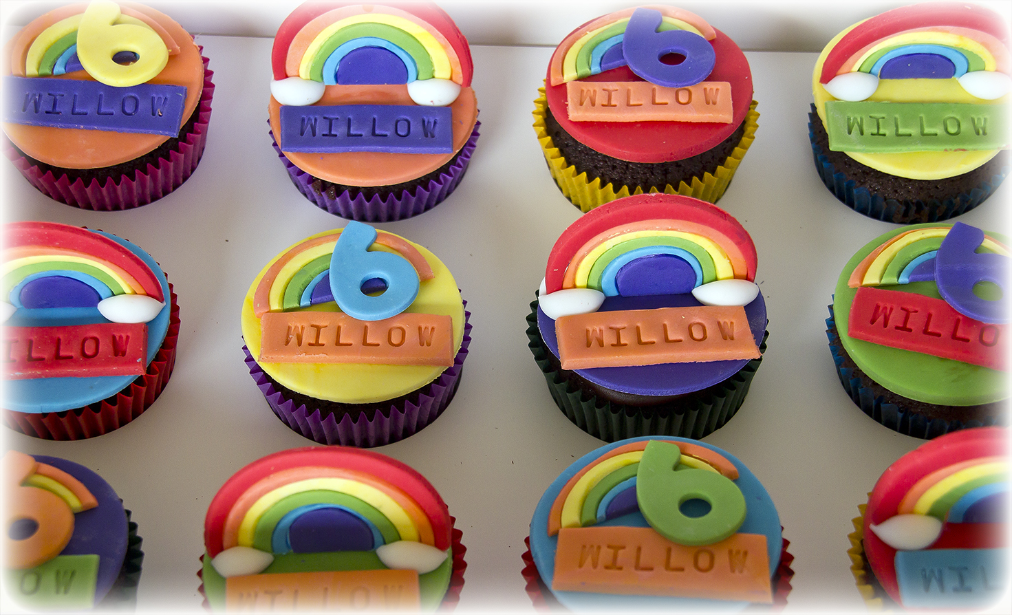 Rainbow cupcakes