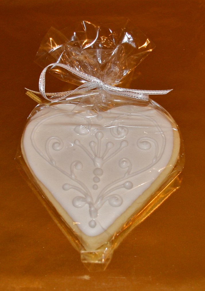 White heart cookie